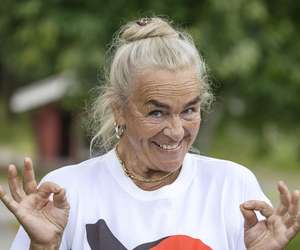 Farmi Suomi: Miina Äkkijyrkkä, 74, murisee ärräpäitä 